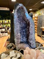 Licht paarse Amethist geode brazilie, Ophalen, Mineraal