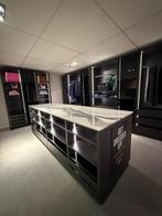 Nieuw uxe Inloopkast  met o.a. LED Verlichting, Huis en Inrichting, Ophalen, 200 cm of meer, Glas, Zo goed als nieuw