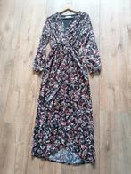 Jurk van Lola Liza 38, Kleding | Dames, Gelegenheidskleding, Ophalen, Zo goed als nieuw, Maat 38/40 (M), Overige typen