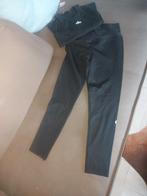 Alo Yoga Set - Zwart, Maat 38/40 (M), Verzenden, Zwart, Zo goed als nieuw