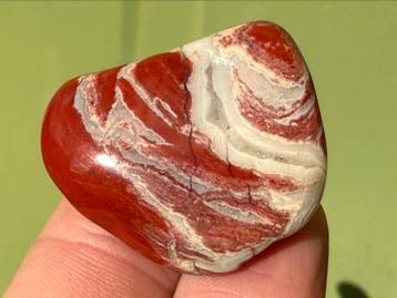 Polychroom jaspis broekzaksteen mineralen uit Zwitserland beschikbaar voor biedingen
