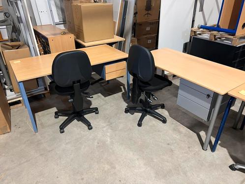 2x bureau bureautje met ladeblok en bureaustoel kinderbureau, Huis en Inrichting, Bureaus, Gebruikt, Bureau, Ophalen of Verzenden