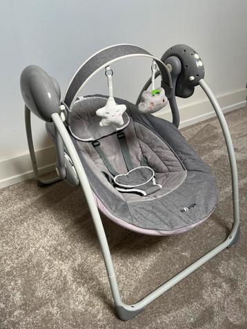 Bo Jungle Babyschommel beschikbaar voor biedingen