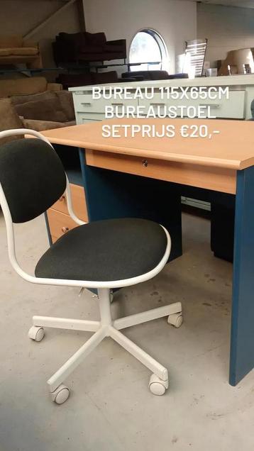 Bureau met stoel - Setprijs €20 beschikbaar voor biedingen