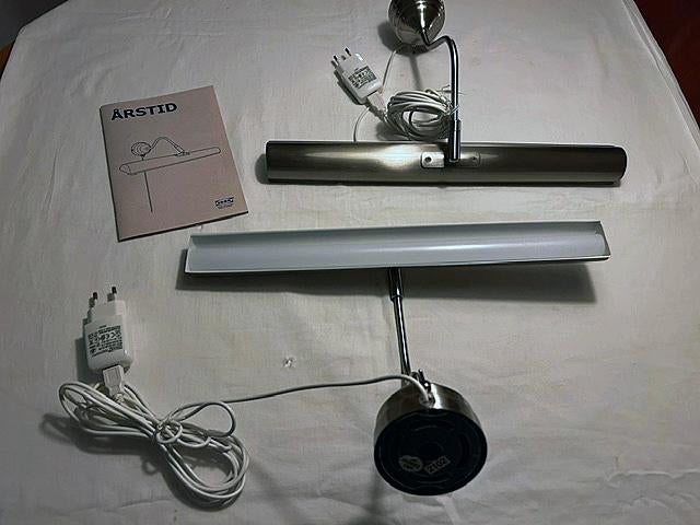 Te koop 2 mooie schilderijlampen., Huis en Inrichting, Ophalen, Zo goed als nieuw, Glas, Licht klassiek.
