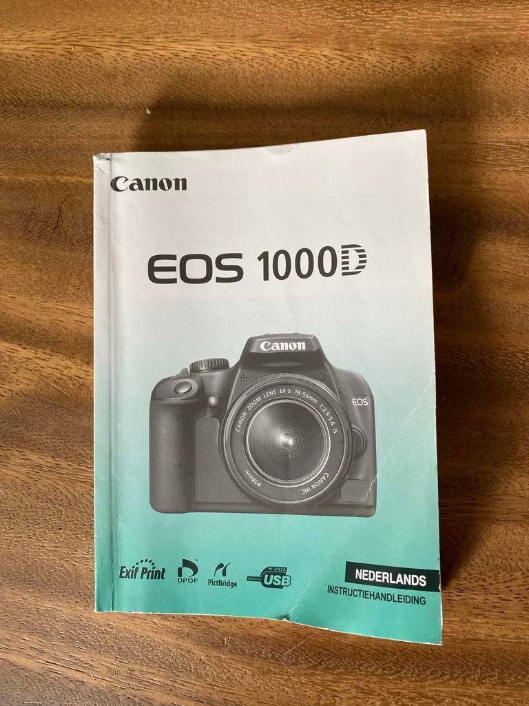 Canon EOS 1000D met 18-55mm en 75-300mm lenzen, Audio, Tv en Foto, Fotocamera's Digitaal, Ophalen of Verzenden, Gebruikt, Spiegelreflex