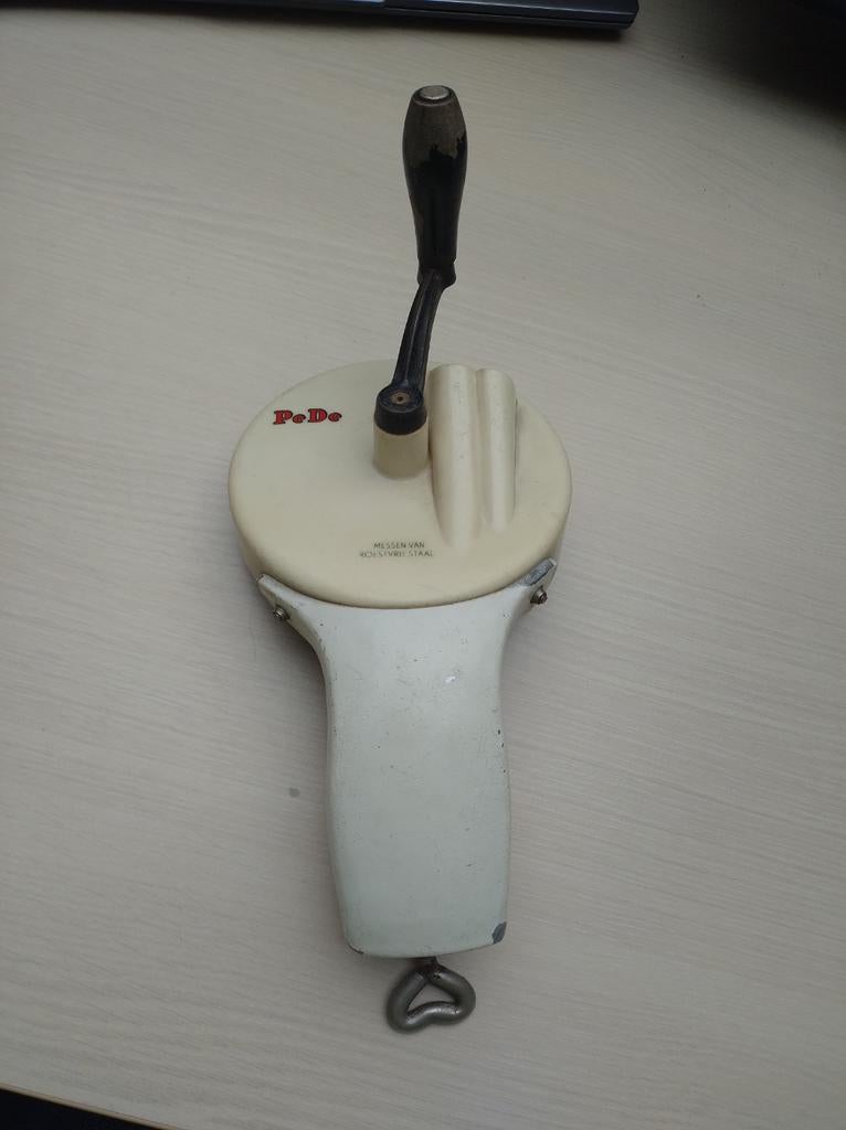 PeDe snijbonenmolen. Vintage., Huis en Inrichting, Keuken | Keukenbenodigdheden, Ophalen of Verzenden, Gebruikt