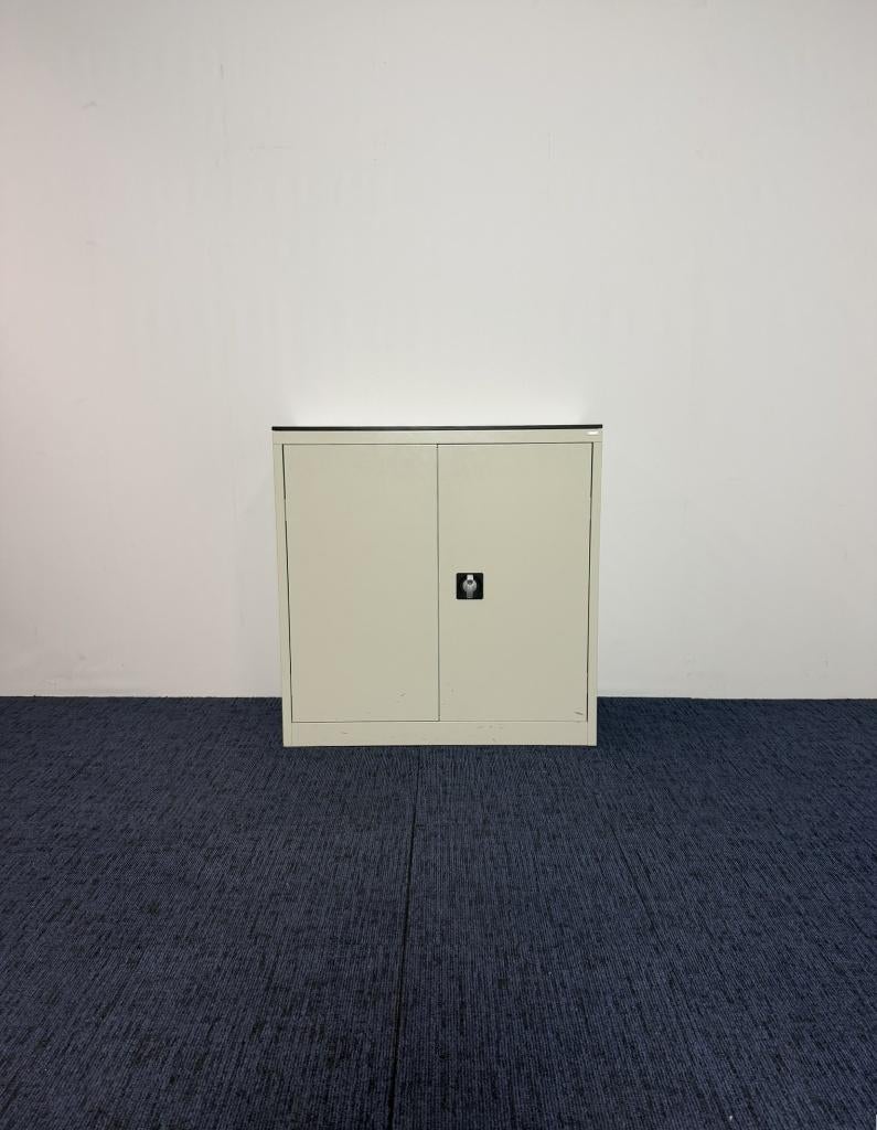 Klapdeurkast Mibra, lichtgrijs, H 101,5 x B 100 x D 45 cm., Ophalen, Gebruikt