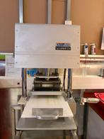 VLEESPRIKKER VLEESVERMALSER SLAGERIJ HORECA, Ophalen, Gebruikt