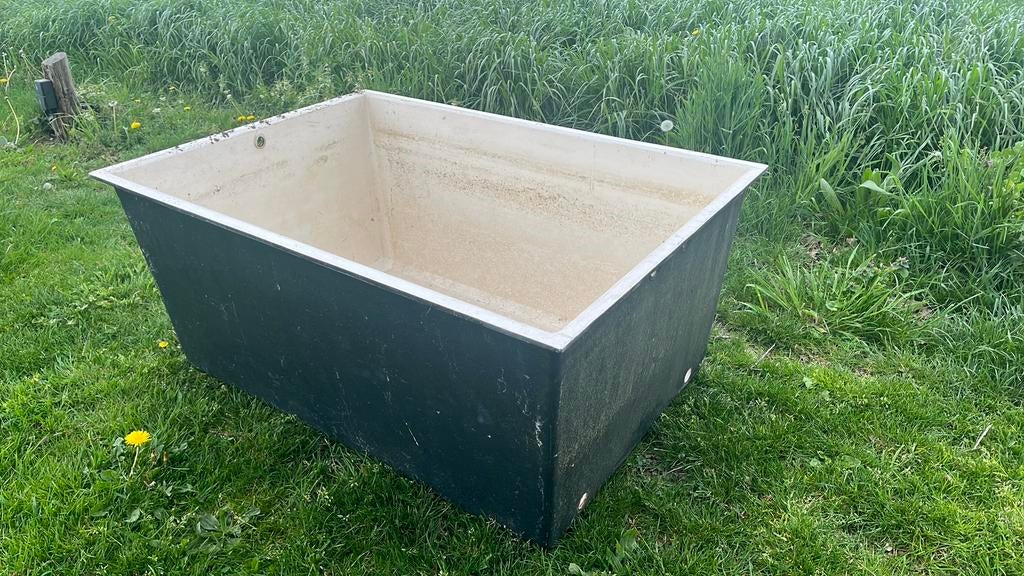 2x Kweek- & Quarantainebakken (polyester) voor koi / vijver, Ophalen, Gebruikt, Vijverbak