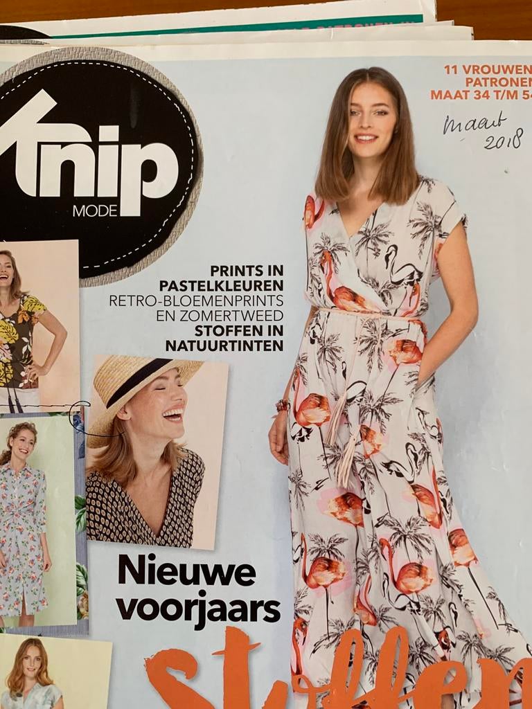 KNipmode, Hobby en Vrije tijd, Kledingpatronen, Ophalen of Verzenden, Zo goed als nieuw, Vrouw, Knipmode