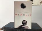 Wembley - Richard Osinga, Ophalen of Verzenden, Zo goed als nieuw, Nederland