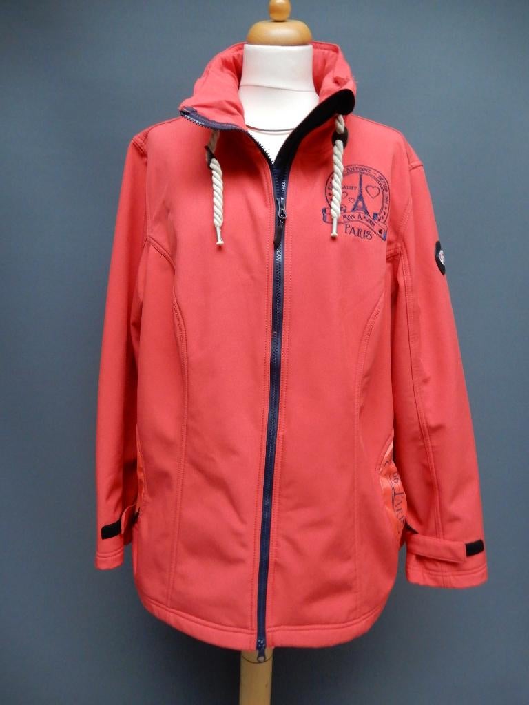 BONPRIX maat 50, softshell jas., Kleding | Dames, Grote Maten, Ophalen of Verzenden, Jas of Mantel, Zo goed als nieuw, Rood