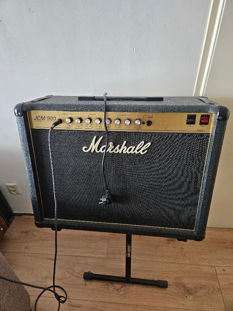 Gitaar versterker  Marshall JCM900 Buizen 50 watt., Ophalen of Verzenden, Zo goed als nieuw
