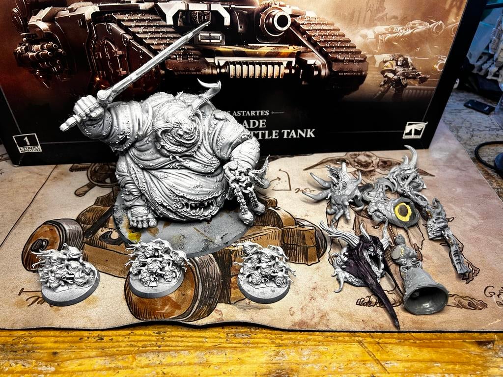 Great Unclean One/Rotigus, Chaos Knight Desecrator & Nurglin, Ophalen of Verzenden, Gebruikt, Groter dan 1:35, Figuur of Figuren
