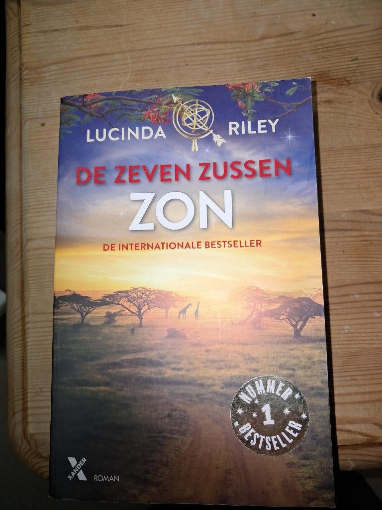 de zeven zussen, Lucinda Riley, Ophalen of Verzenden, Zo goed als nieuw, Nederland