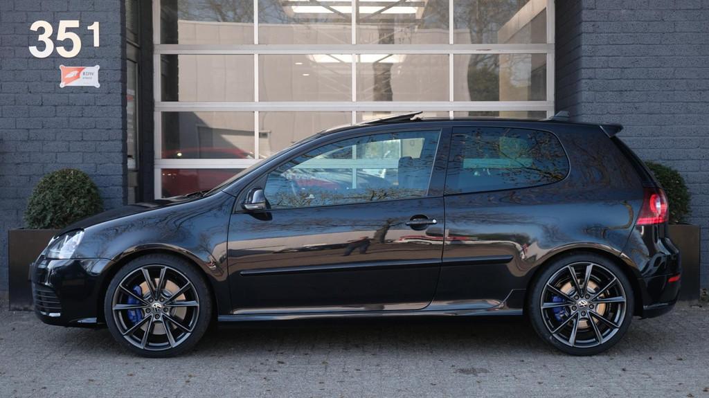 Volkswagen GOLF 3.2 R32 250PK DSG CRUISE LEDER SCHUIFDAK, Auto's, Gebruikt, Zwart, 3189 cc, Zwart