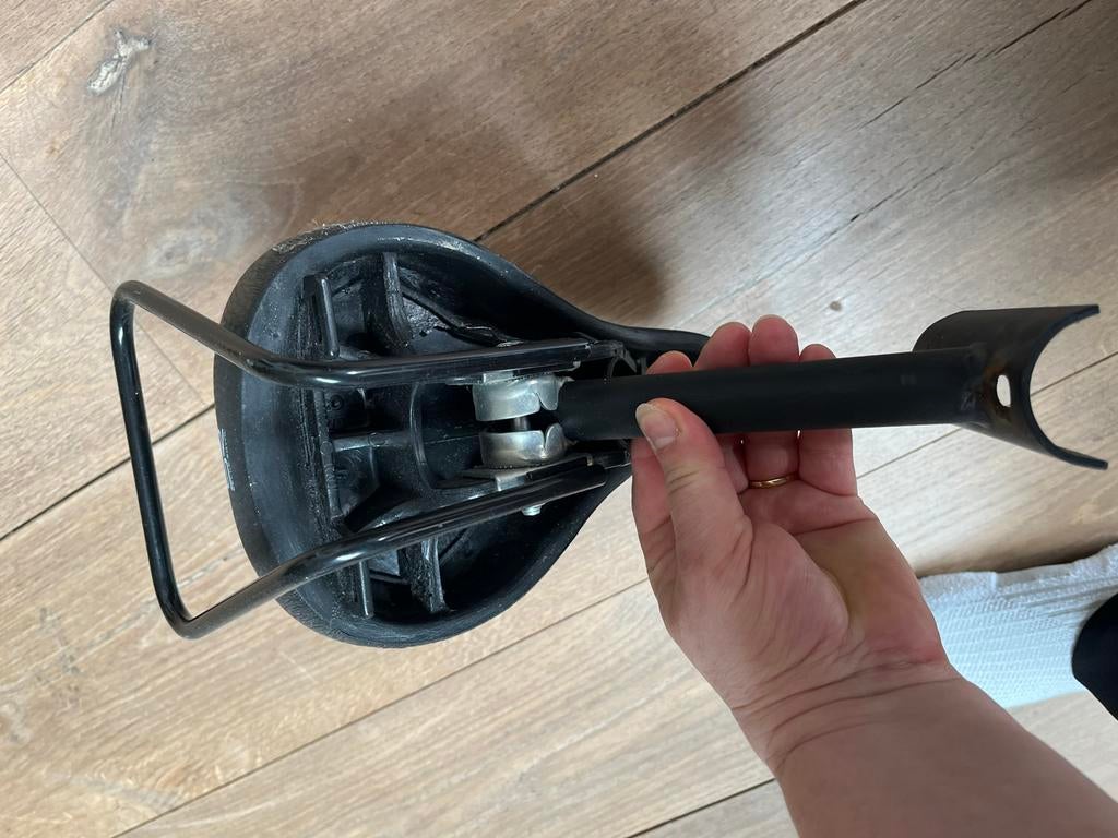 Voozitje Zadel met stang geen bouten, Fietsen en Brommers, Fietsaccessoires | Fietsstoeltjes, Ophalen of Verzenden, Gebruikt, 22 t/m 36 kg