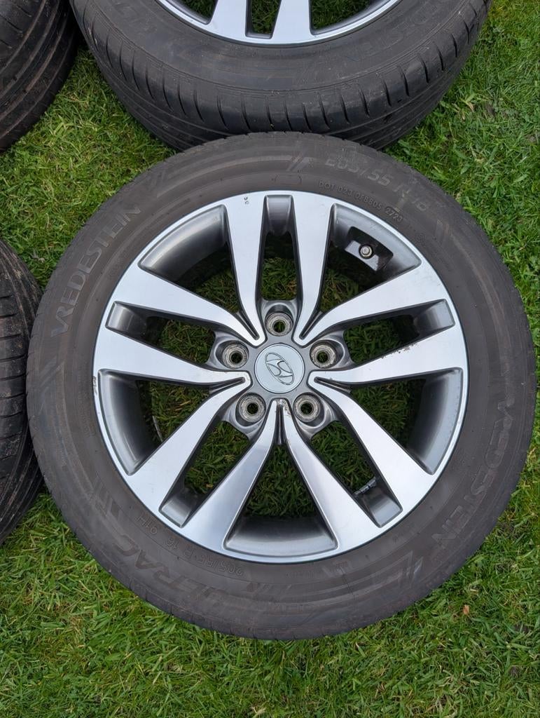 Originele hyundai i30/ix20 velgen met zomerbanden incl TPMS, Auto-onderdelen, Banden en Velgen, Ophalen, Gebruikt, 16 inch, Banden en Velgen