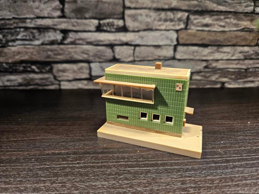 Seinhuis overweghuis N spoor modeltrein 1:160, Overige merken, Gebruikt, Gelijkstroom of Wisselstroom, Brug, Tunnel of Gebouw