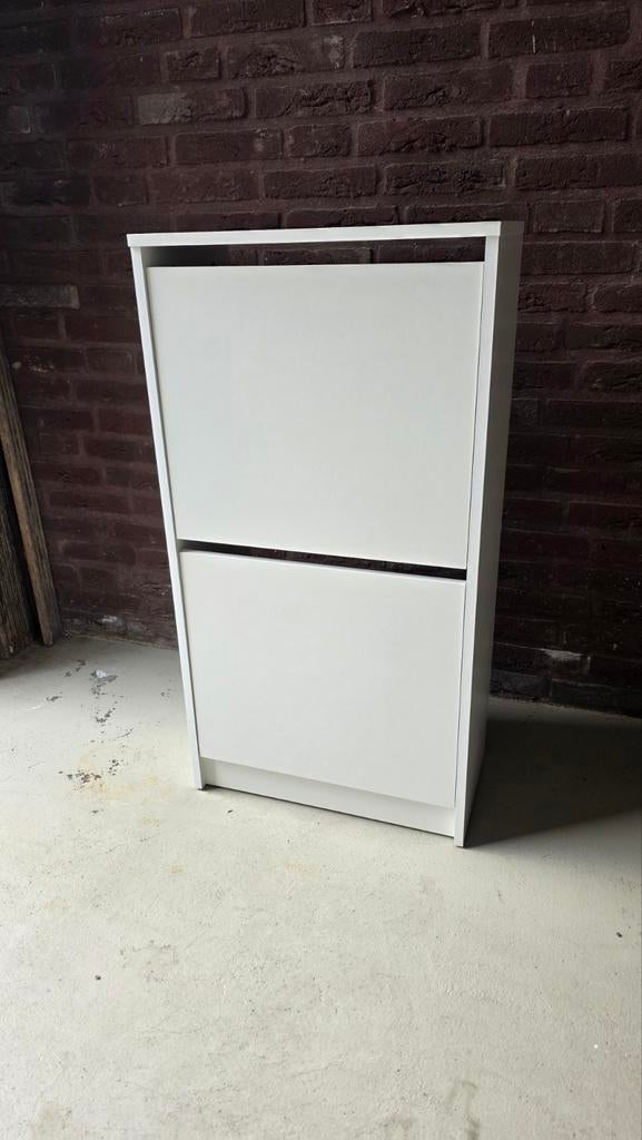 IKEA BISSA schoenenkast - voor 8 paar schoenen, Huis en Inrichting, Kasten | Schoenenkasten, Ophalen, Gebruikt