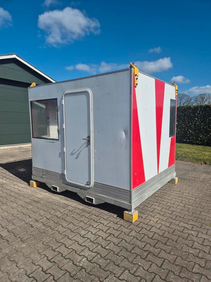 Compacte Unit / Bouwkeet Schaftkeet Kantoorunit 284 x 232, Zakelijke goederen, Machines en Bouw | Keten en Containers, Ophalen of Verzenden