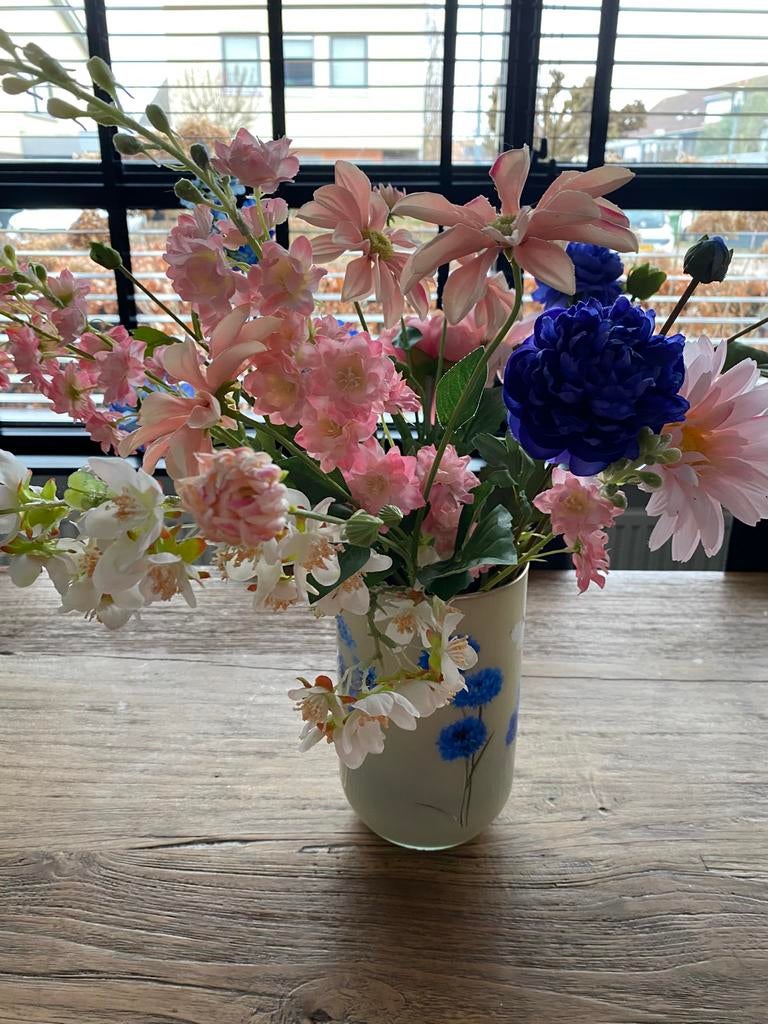 Mooi voorjaarsboeket zijden bloemen met gratis vaas, Ophalen, Zo goed als nieuw