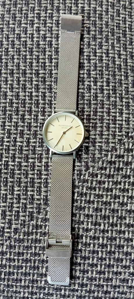 Rosefield horloge met zilverkleurig bandje, Sieraden, Tassen en Uiterlijk, Horloges | Dames, Ophalen of Verzenden
