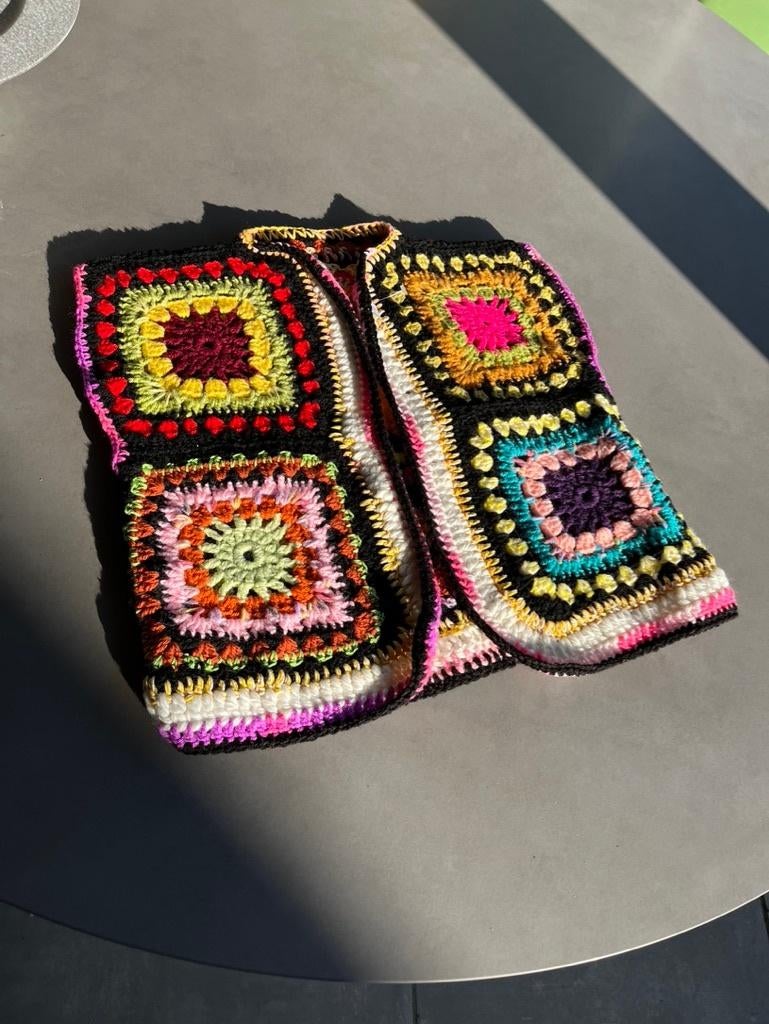 Nieuw kleurrijk granny square gilet, maat M, Verzenden, Nieuw, Maat 38/40 (M), Overige kleuren