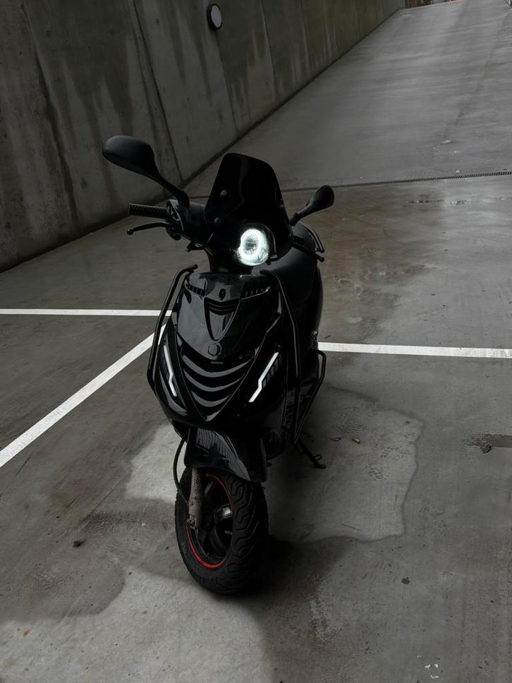 Zip 4t 50cc 2021, Fietsen en Brommers, Scooters | Piaggio, Zo goed als nieuw, Zip, Maximaal 45 km/u, Benzine, Ophalen