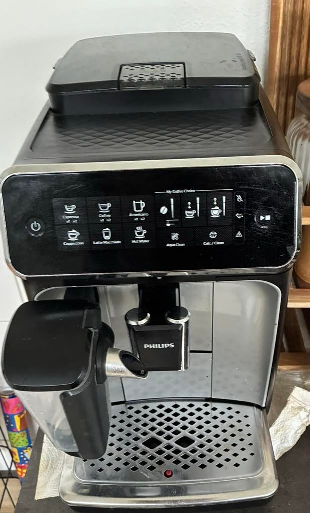 Philips latte go 3246, Witgoed en Apparatuur, Gebruikt, Koffiemachine, 2 tot 4 kopjes, Koffiebonen