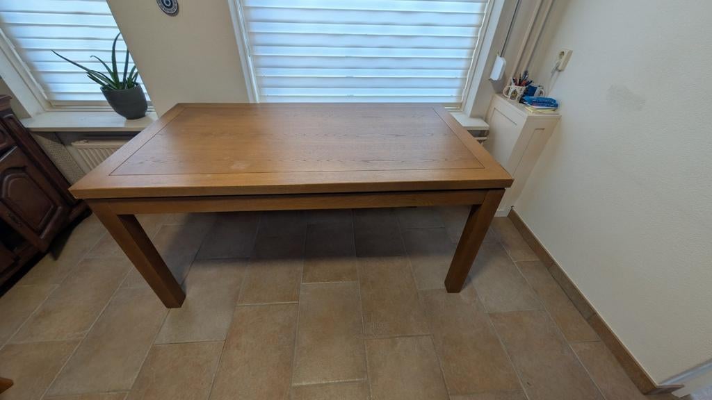 Uitschuifbare eettafel - Ideaal voor kleine en grote gezelsc, Huis en Inrichting, Tafels | Eettafels, Gebruikt, Tijdloos, Functioneel