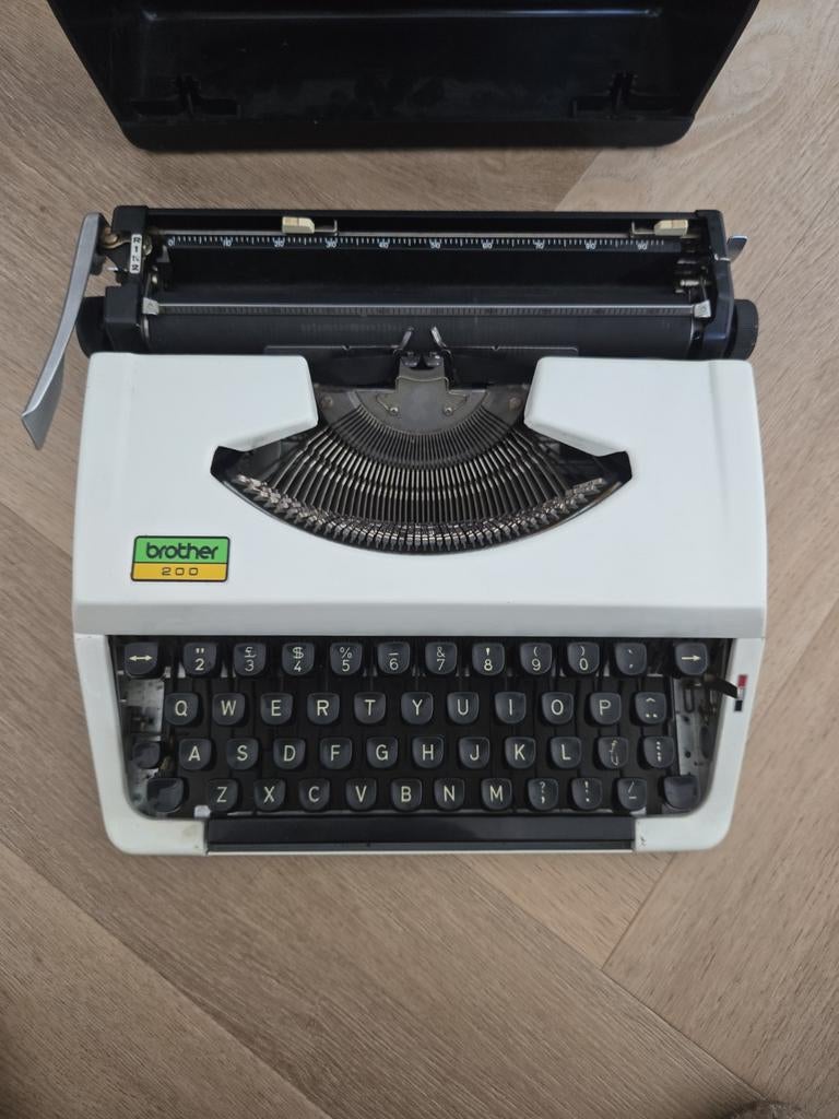 Brother typemachine 200, Diversen, Typemachines, Ophalen, Gebruikt