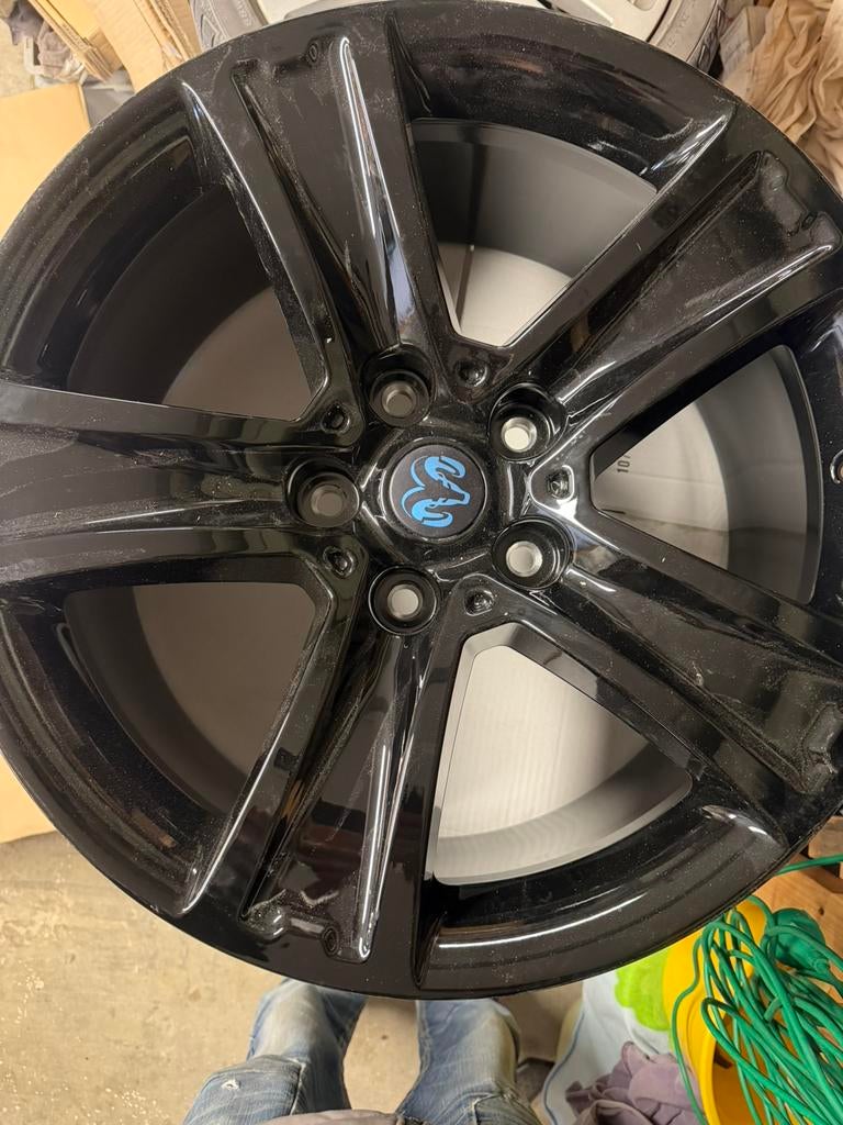 Dodge ram 20” nieuwe velgen, Auto-onderdelen, Ophalen, Velg(en), 275 mm, Winterbanden