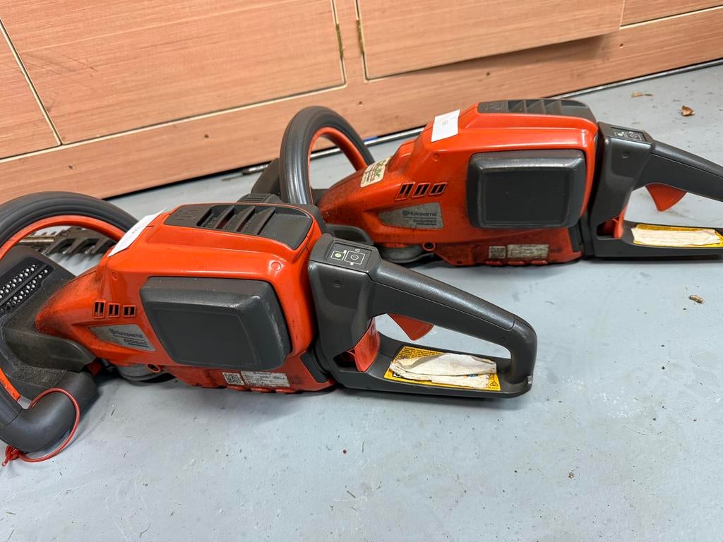 Husqvarna 520 ihd 60 accu heggenschaar, Ophalen, Zo goed als nieuw, Accu