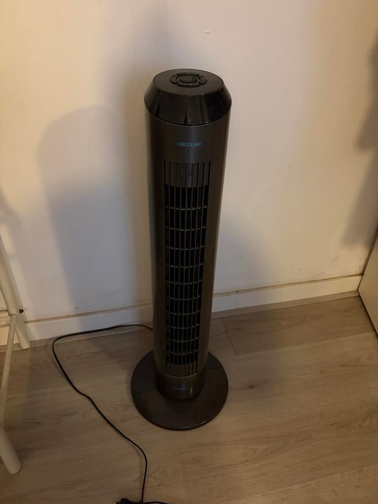2x Cecotec Torenventilator - Krachtige en Stille Koeling, Ophalen, Zo goed als nieuw, Torenventilator