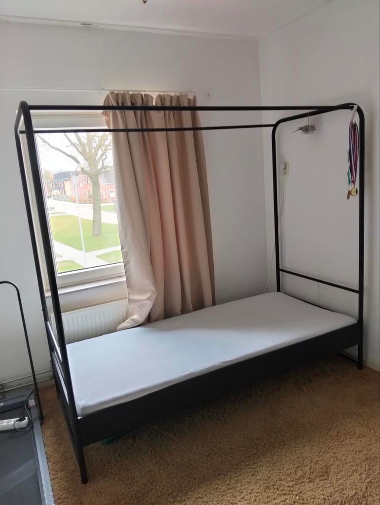 eenpersoons bed, Huis en Inrichting, Ophalen, Eenpersoons, Metaal