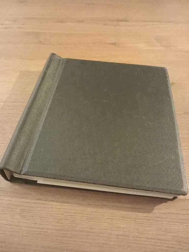 Zwitserland uitzoekpartij stempels en types stockboek vol, Postzegels en Munten, Postzegels | Volle albums en Verzamelingen, Ophalen of Verzenden