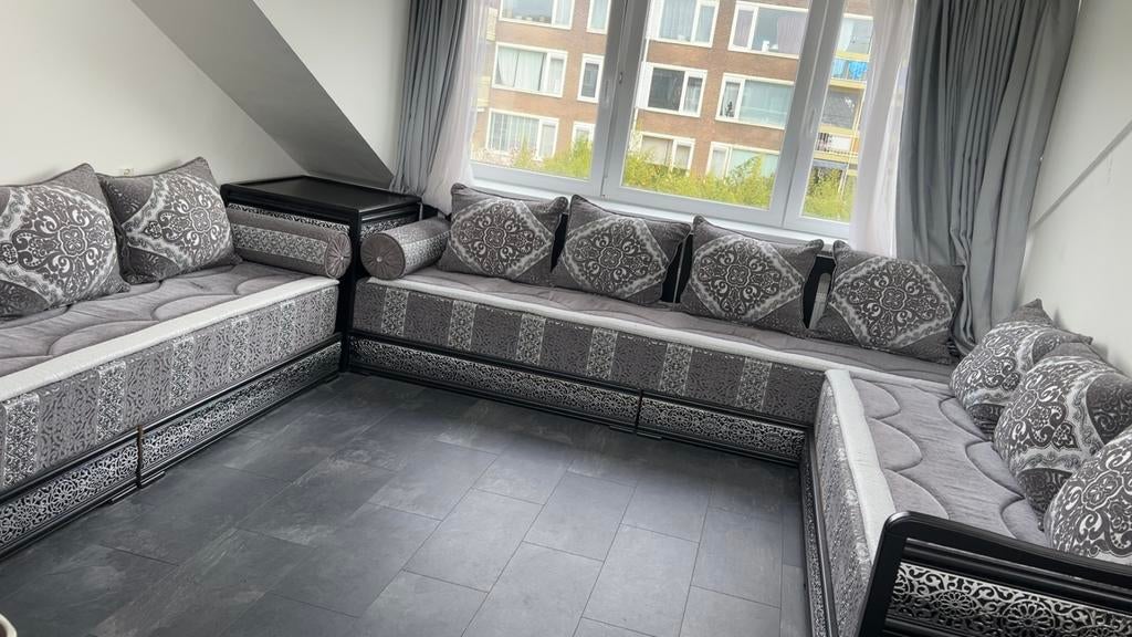 Nauwelijks gebruikte marokkaanse sedari met kist. Top staat!, Huis en Inrichting, Banken | Complete zithoeken, Zo goed als nieuw