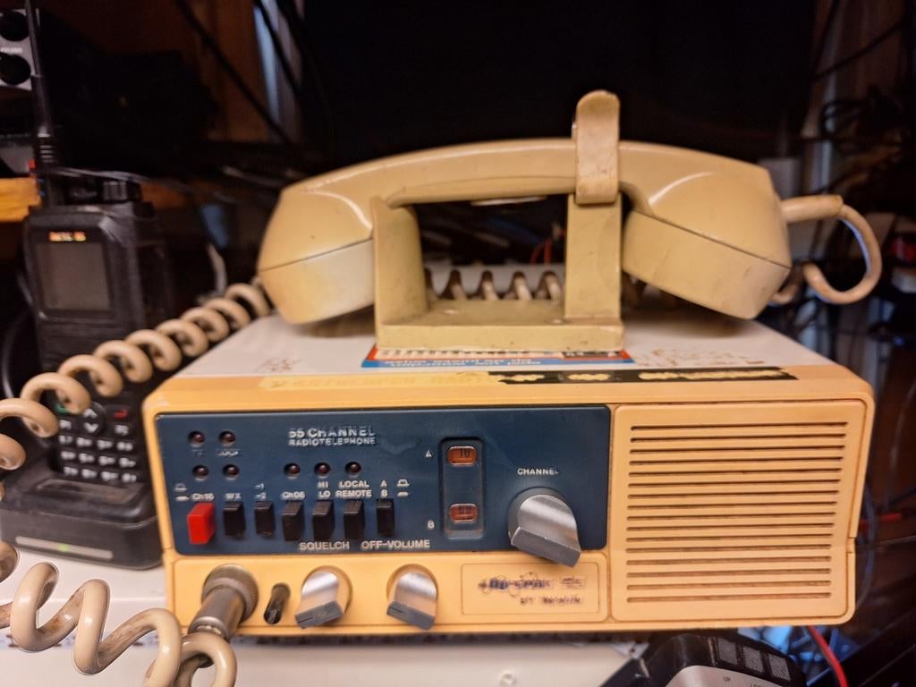 Marifoon, Ophalen, Communicatie