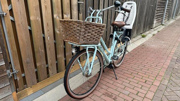 Prachtige Gazelle Miss Grace - Inclusief Mand & Kinderzitje, Fietsen en Brommers, Fietsen | Dames | Damesfietsen, Gebruikt, Gazelle