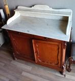 Antiek commode met marmeren blad., Ophalen of Verzenden