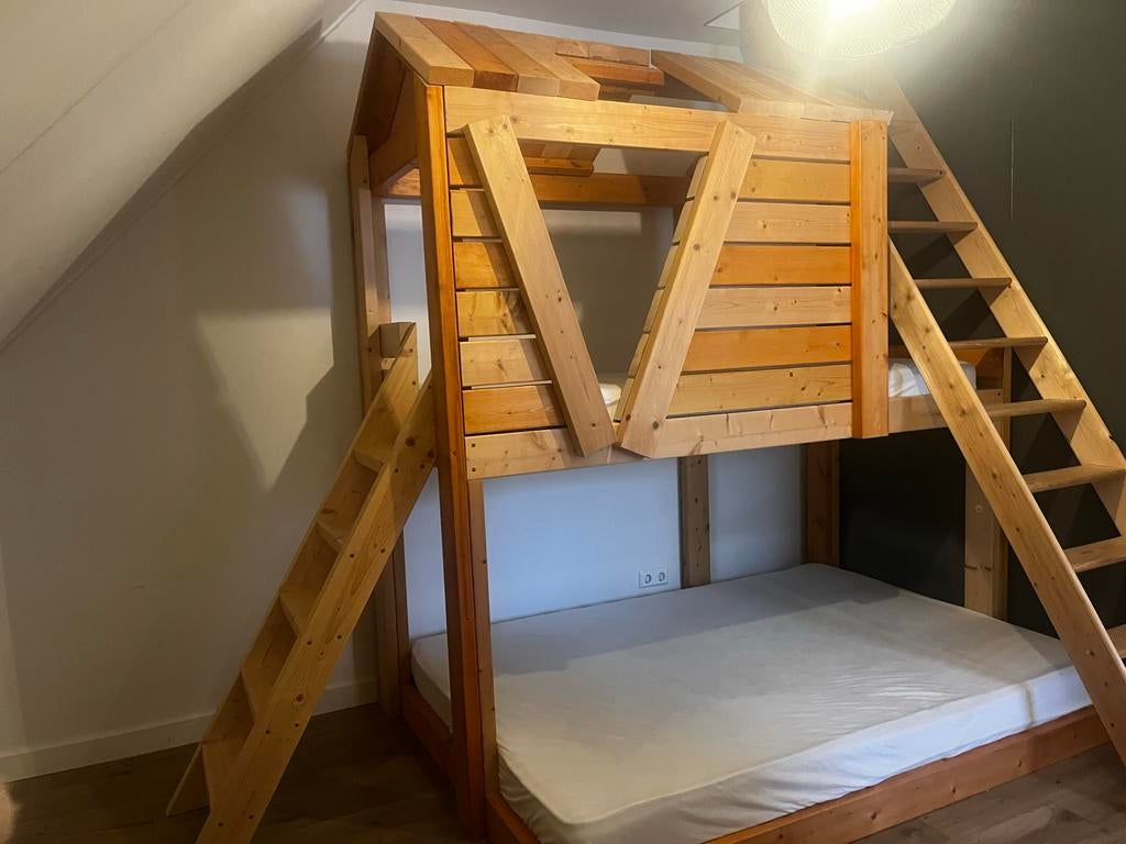 Uniek boomhut bed - 2-persoons + 1-persoons, Ophalen, Gebruikt, Stapelbed