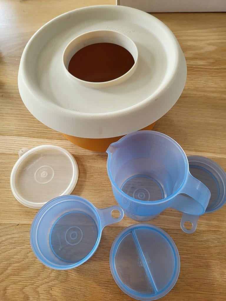Tupperware beslagkom met maatbekers, Huis en Inrichting, Keuken | Tupperware, Ophalen of Verzenden, Overige typen