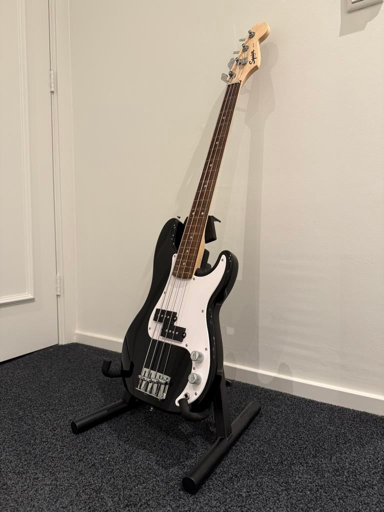Squier Mini Precision Bass Bas Gitaar, Muziek en Instrumenten, Ophalen of Verzenden, Zo goed als nieuw