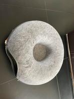 Kattenspeelgoed katten mand donut, Dieren en Toebehoren, Kattenmanden, Ophalen of Verzenden, Zo goed als nieuw