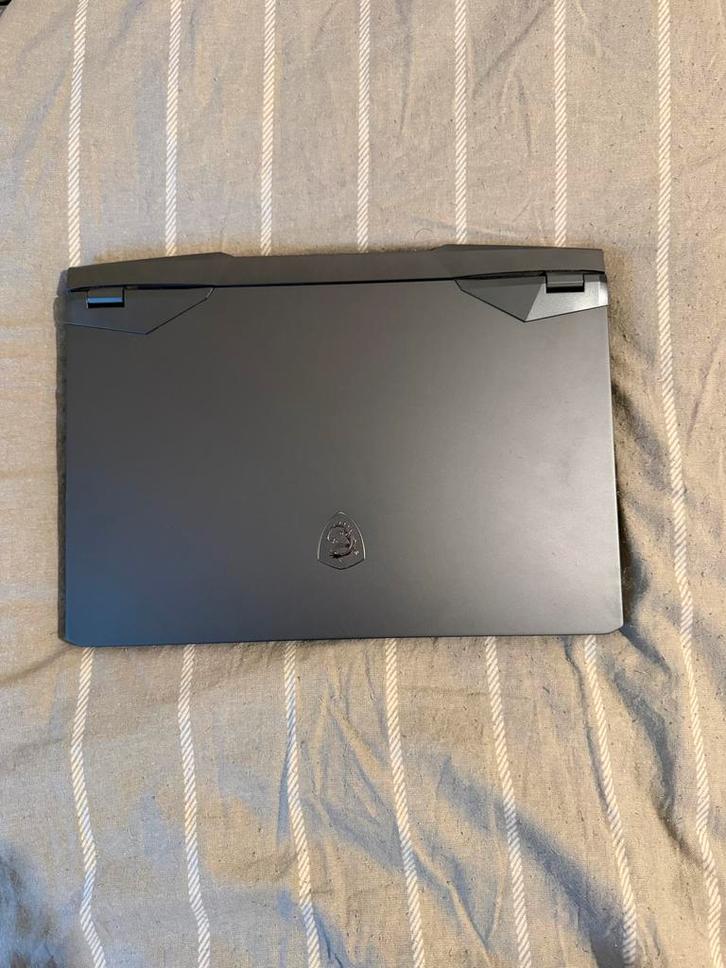 MSI GE76 10UE 3060 RTX Gaming Laptop - Krachtige Prestaties, Computers en Software, Windows Laptops, Gebruikt, 17 inch of meer