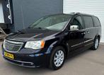 Chrysler Town & Country 3.6 V6 AUTO/ELEKTRISCHEDEUR/VOLLEDER, Auto's, Chrysler, Euro 5, 450 kg, Gebruikt, Parkeercamera