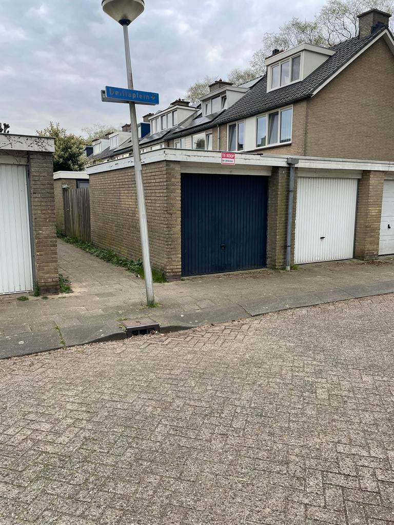 Garagebox te huur op het Delilaplein in Amersfoort