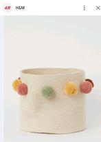 Nieuw! H&M Home. Mand en kussen, Ophalen of Verzenden, Nieuw, Overige kleuren, Rechthoekig